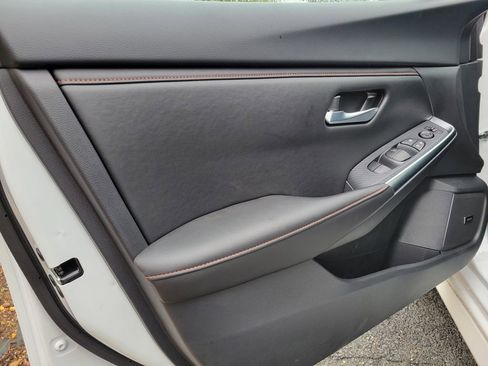 New 2025 Nissan Sentra SR w/ SR Premium Package image 21