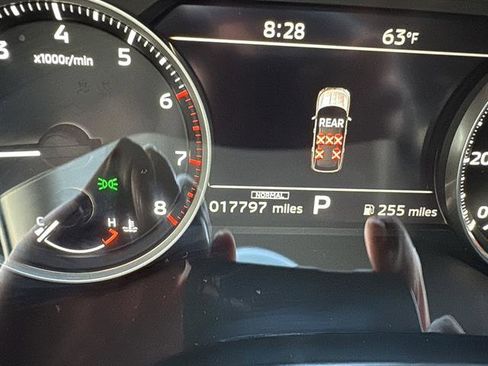 Used 2025 Mitsubishi Outlander SE image 21