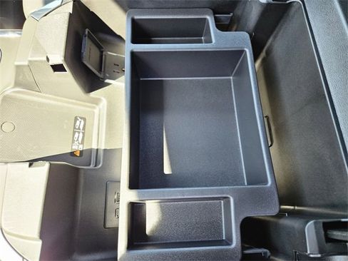 New 2024 GMC Sierra 1500 SLT w/ SLT Premium Plus Package image 29