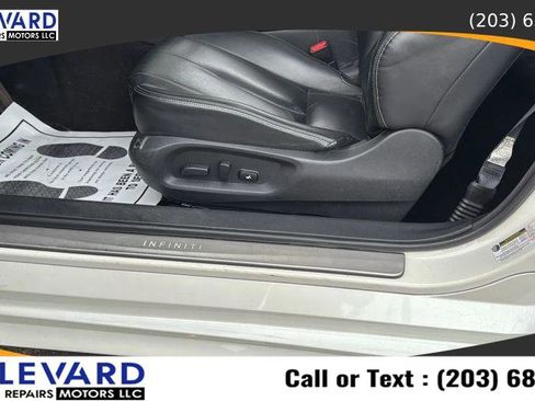 Used 2017 INFINITI Q60 3.0t w/ Premium Plus Package 3.0T image 27