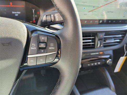 New 2025 Ford Escape SE image 45