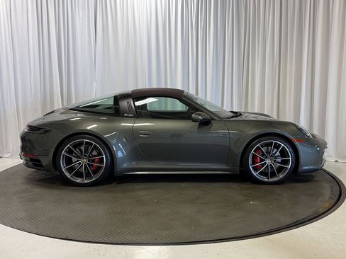 Used 2022 Porsche 911 Targa 4S image 32