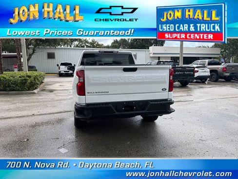 Used 2022 Chevrolet Silverado 1500 W/T w/ WT Convenience Package AWD/4WD image 11