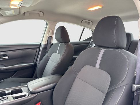 Used 2024 Nissan Sentra SV FWD image 15