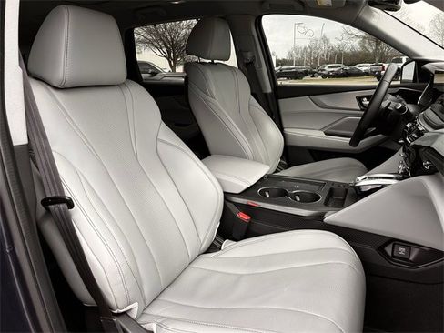 Certified 2025 Acura MDX w/ Technology Package image 29