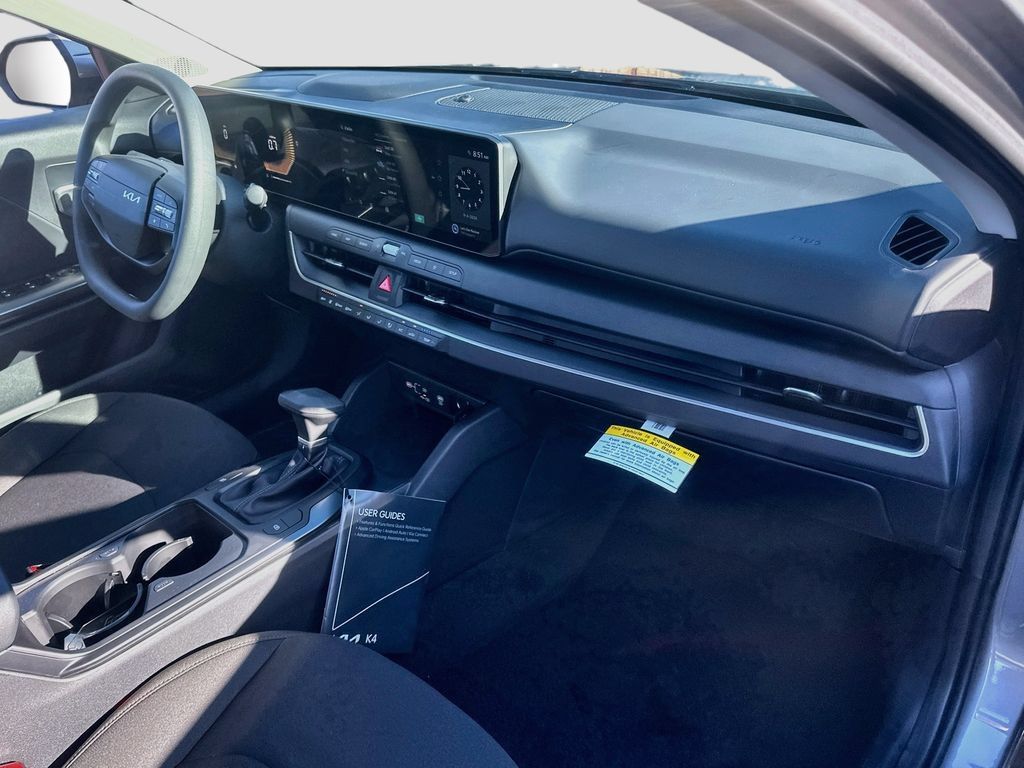 New 2026 Kia K4 FWD image 26