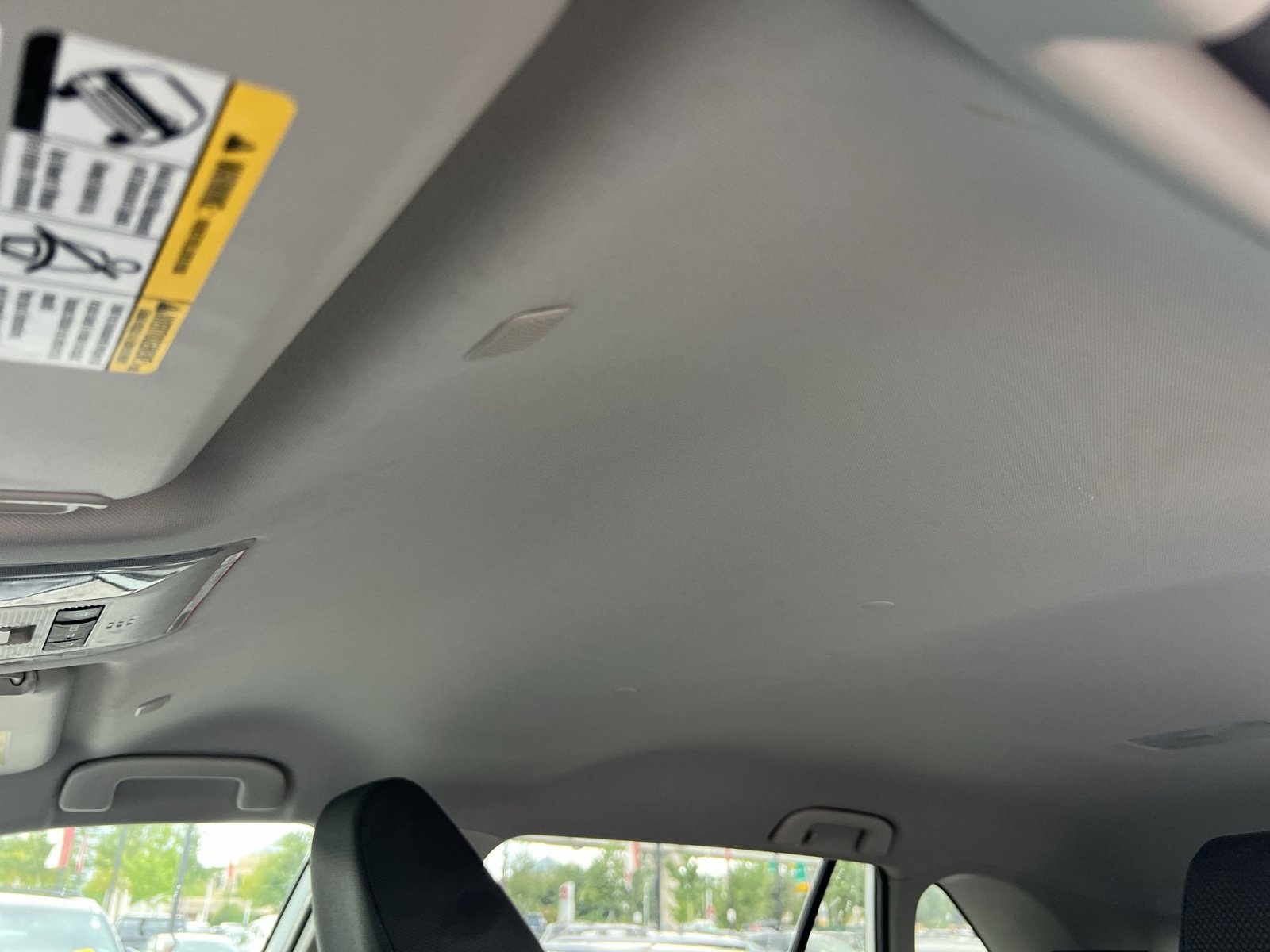 Used 2025 Toyota RAV4 XLE AWD/4WD image 24
