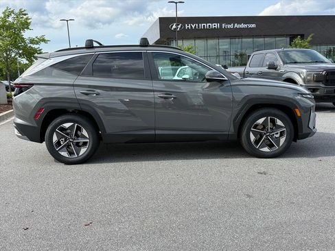 New 2026 Hyundai Tucson SEL FWD image 2