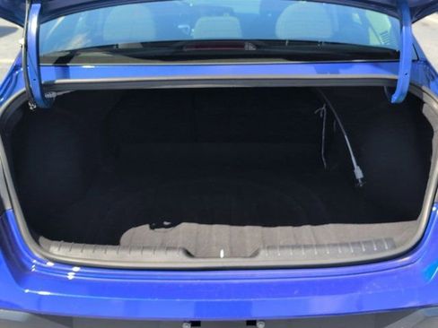 Used 2025 Hyundai Elantra SEL image 26