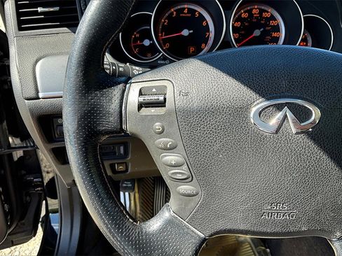 Used 2007 INFINITI M45 Sport w/ Technology Pkg image 16