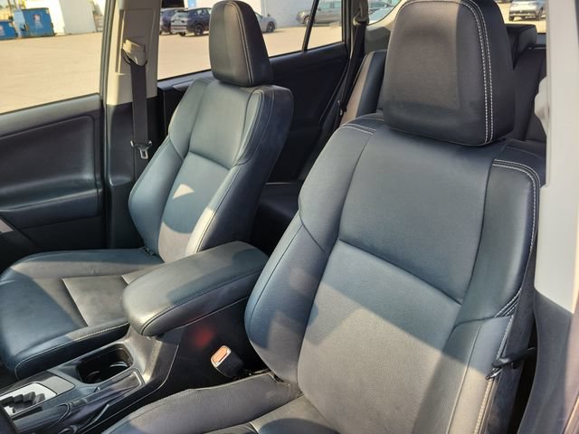 Used 2017 Toyota RAV4 Limited w/ Advanced Technology Package AWD/4WD image 5