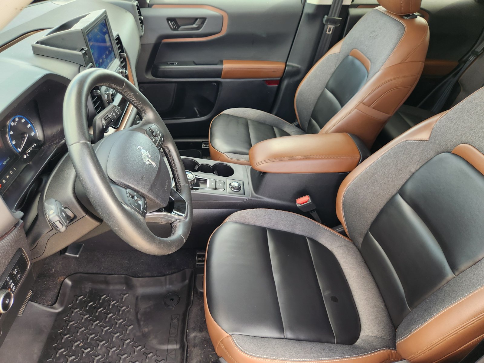 Used 2024 Ford Bronco Sport Outer Banks AWD/4WD image 15