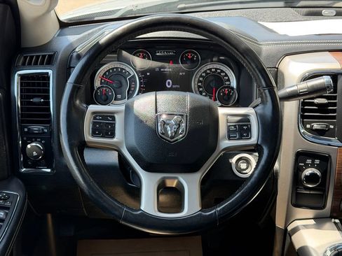 Used 2017 RAM 2500 Laramie w/ Convenience Group AWD/4WD image 14