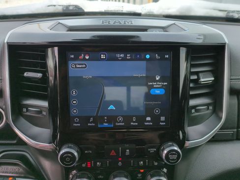 Used 2022 RAM 2500 Laramie w/ Night Edition image 14