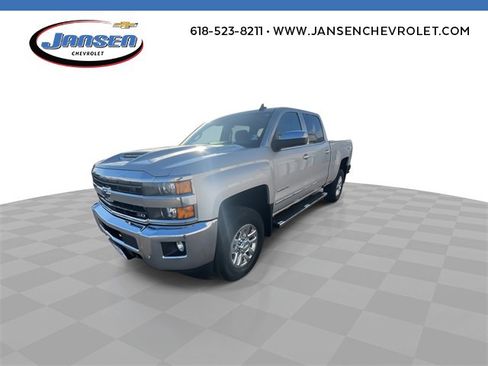 Used 2019 Chevrolet Silverado 2500 LTZ w/ Duramax Plus Package image 4
