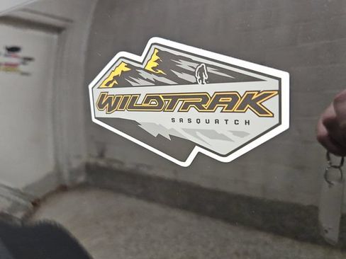 Used 2024 Ford Bronco Wildtrak AWD/4WD image 37