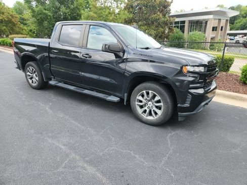 Used 2022 Chevrolet Silverado 1500 RST w/ Convenience Package II RWD image 8