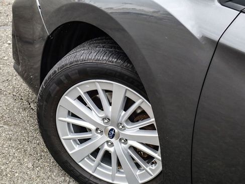 Used 2018 Subaru Impreza 2.0i Premium image 41