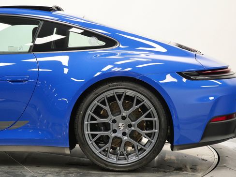 Used 2026 Porsche 911 Carrera T image 42