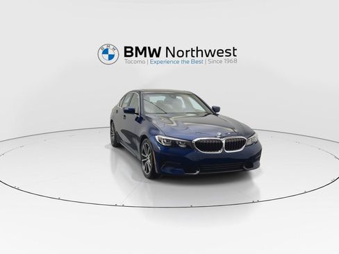 Used 2019 BMW 330i Sedan w/ Driving Assistance Package RWD image 7