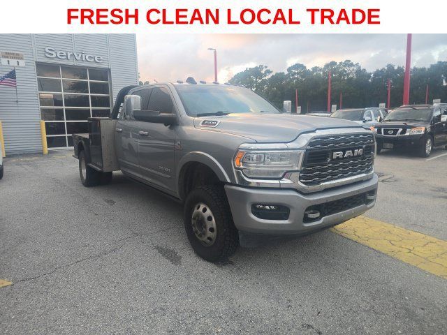 Used 2022 RAM 3500 Limited AWD/4WD image 1