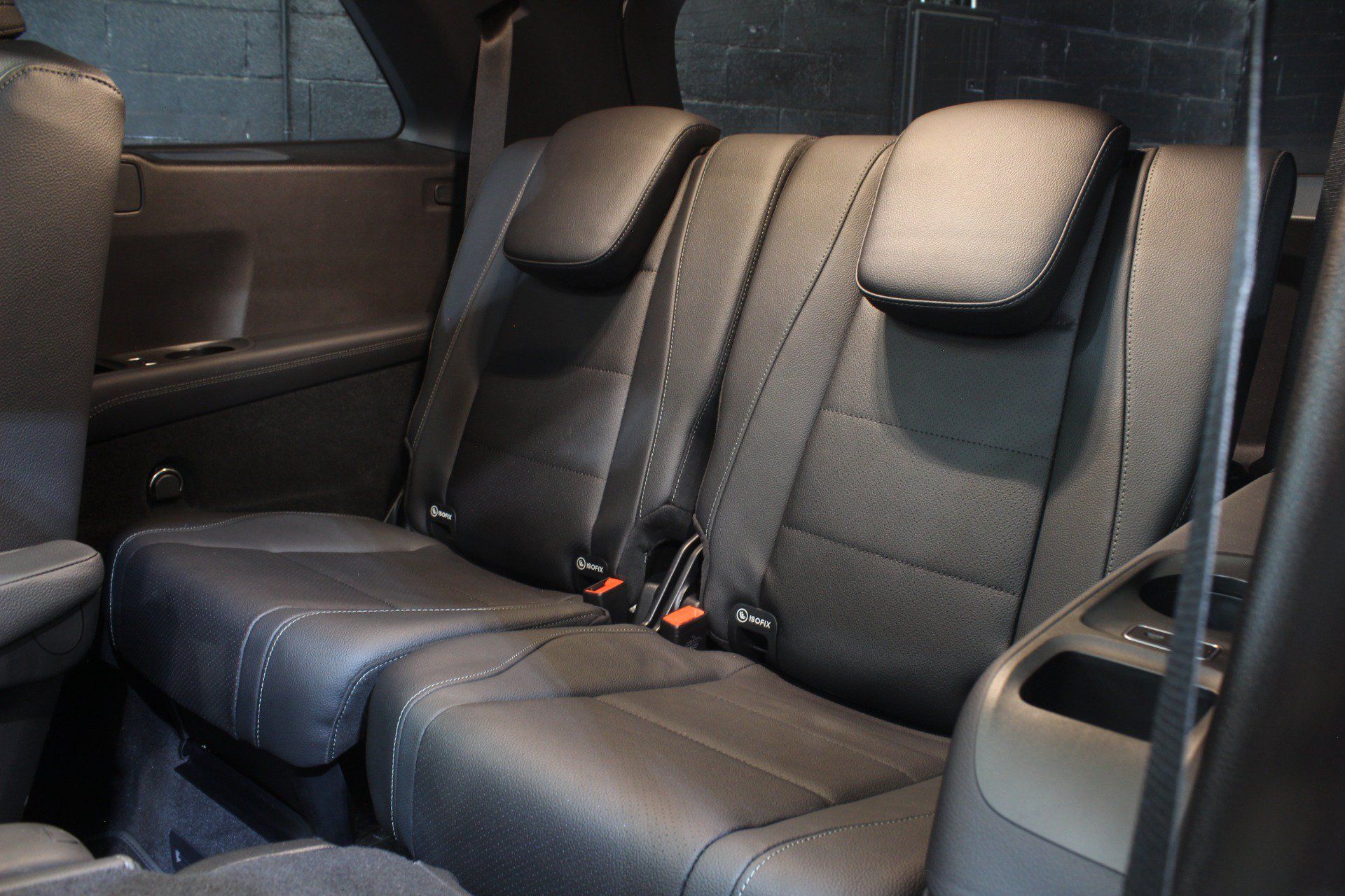 Used 2023 Mercedes-Benz GLS 450 4MATIC image 44