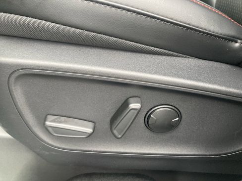 Used 2024 Ford Escape ST-Line Select w/ Tech Pack #2 image 42