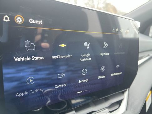 New 2026 Chevrolet Equinox LT image 14