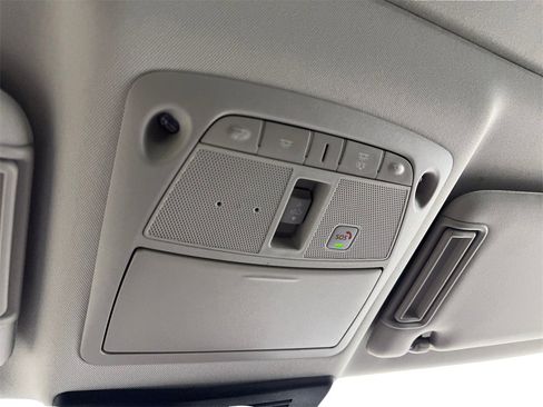 Used 2024 Nissan Armada SL image 73