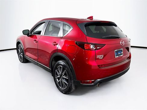 Used 2018 MAZDA CX-5 Touring w/ Preferred Equipment Package image 5