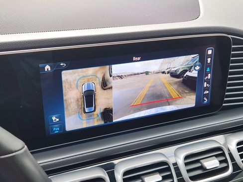 Used 2024 Mercedes-Benz GLE 450 GLE 450 image 18