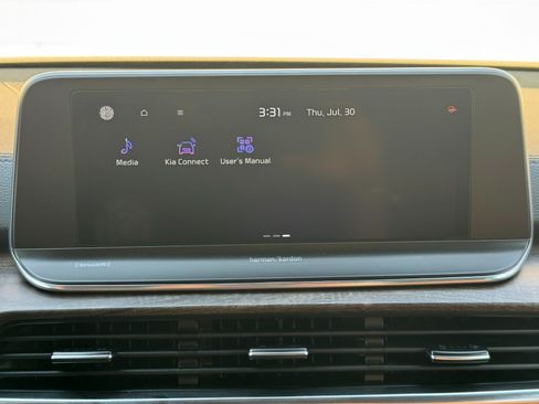 Used 2020 Kia Telluride SX w/ Towing Package FWD image 26