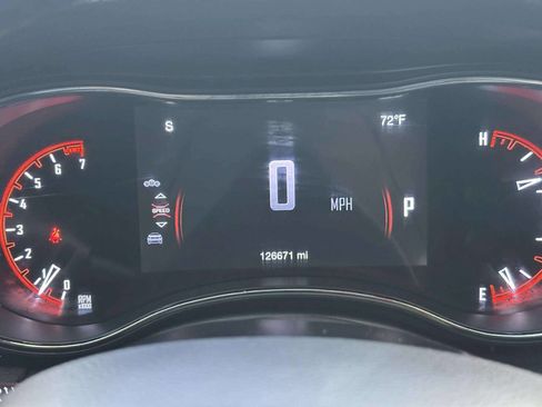 Used 2018 Dodge Durango GT AWD/4WD image 30