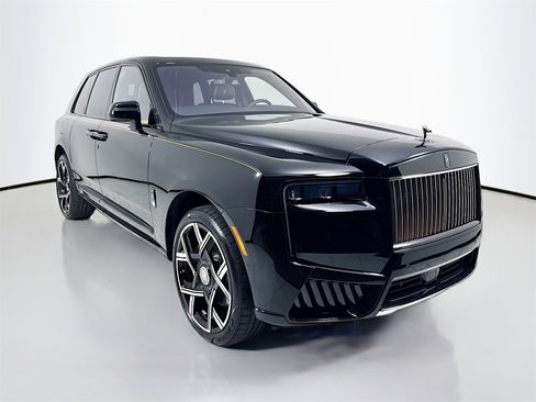Certified 2025 Rolls-Royce Cullinan Black Badge image 1