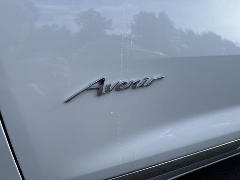 New 2026 Buick Enclave Avenir w/ Super Cruise Package AWD/4WD image 69