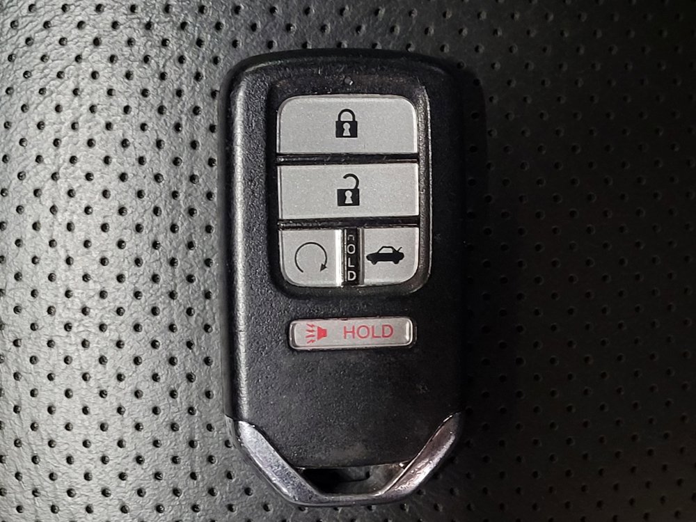 Used 2020 Honda Accord EX-L image 32