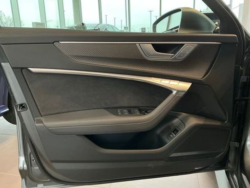 Certified 2023 Audi RS 6 image 16