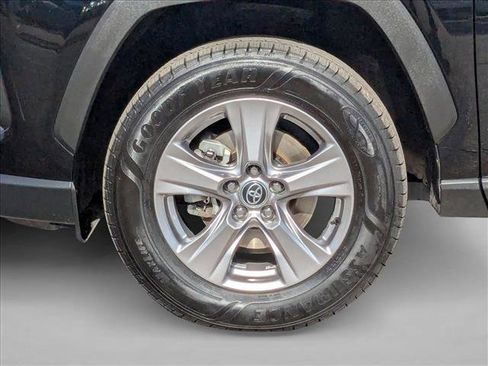 Used 2023 Toyota RAV4 XLE image 22