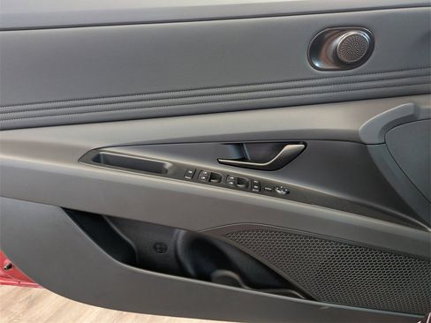 Certified 2026 Hyundai Elantra Sport image 12