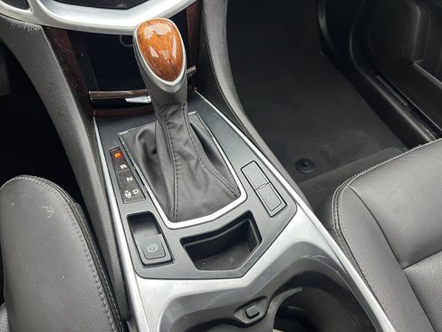 Used 2016 Cadillac SRX Luxury image 21