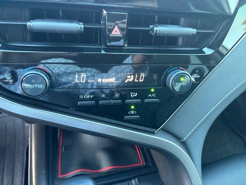 Used 2023 Toyota Camry SE w/ Protection Package (Q2) (TMS) FWD image 24