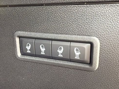 New 2026 Jeep Grand Wagoneer Limited image 10