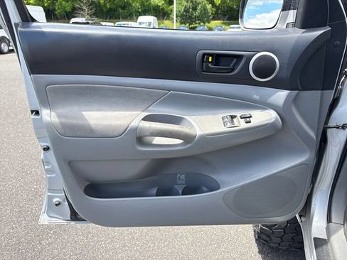 Used 2007 Toyota Tacoma 4x4 Access Cab V6 image 21