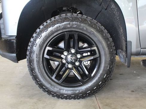 Used 2021 Chevrolet Silverado 1500 LT Trail Boss w/ Bed Protection Package AWD/4WD image 26