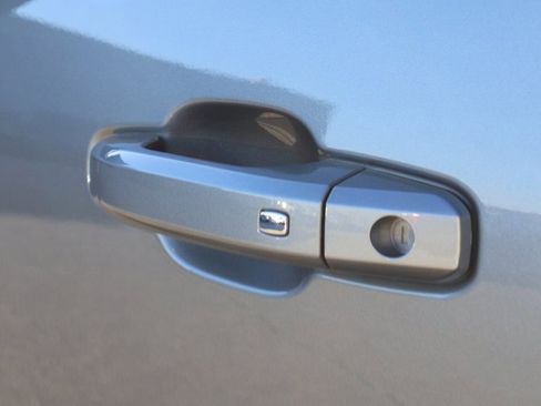 Used 2026 Chevrolet Colorado LT w/ Advanced Trailering Package image 19