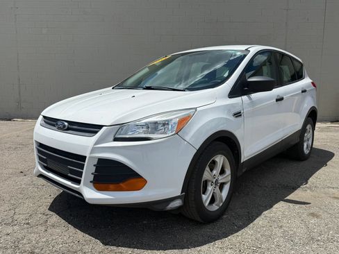 Used 2014 Ford Escape SE w/ Equipment Group 201A AWD/4WD image 2