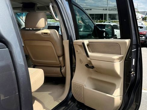 Used 2008 Nissan Titan SE AWD/4WD image 25