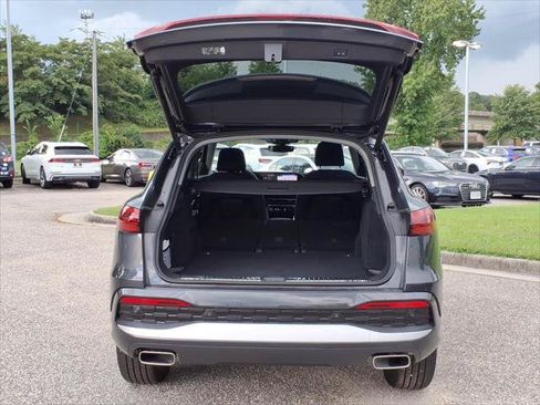 Certified 2025 Audi Q5 Premium w/ Convenience Package AWD/4WD image 29