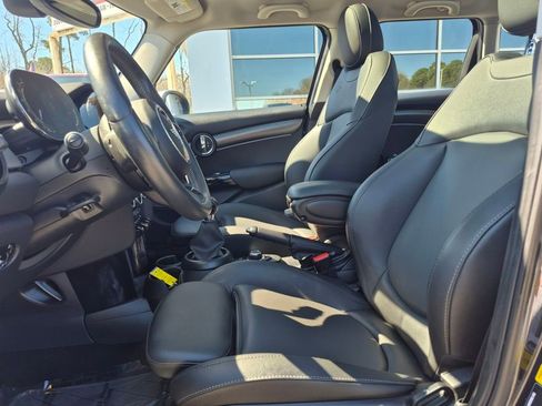 Used 2024 MINI Cooper S image 2