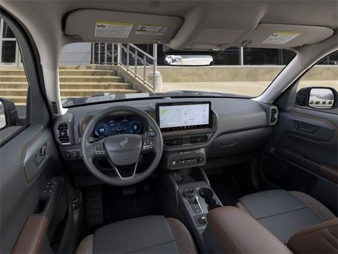 New 2025 Ford Bronco Sport Outer Banks image 9
